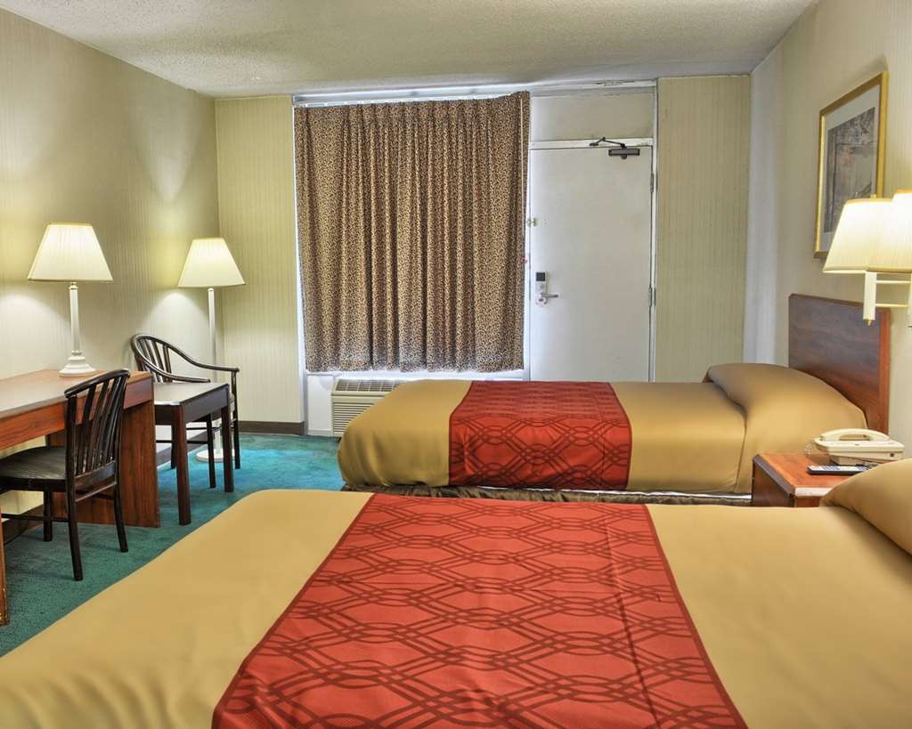 Howard Johnson By Wyndham Atlanta College Park Phòng bức ảnh
